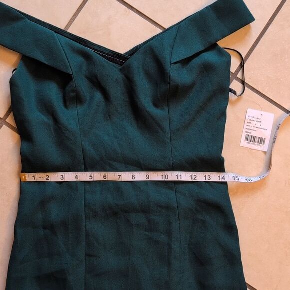 NWT Dessy Collection Off-the-Shoulder Criss Cross Back Trumpet Gown Green Size 6 - Picture 7 of 14